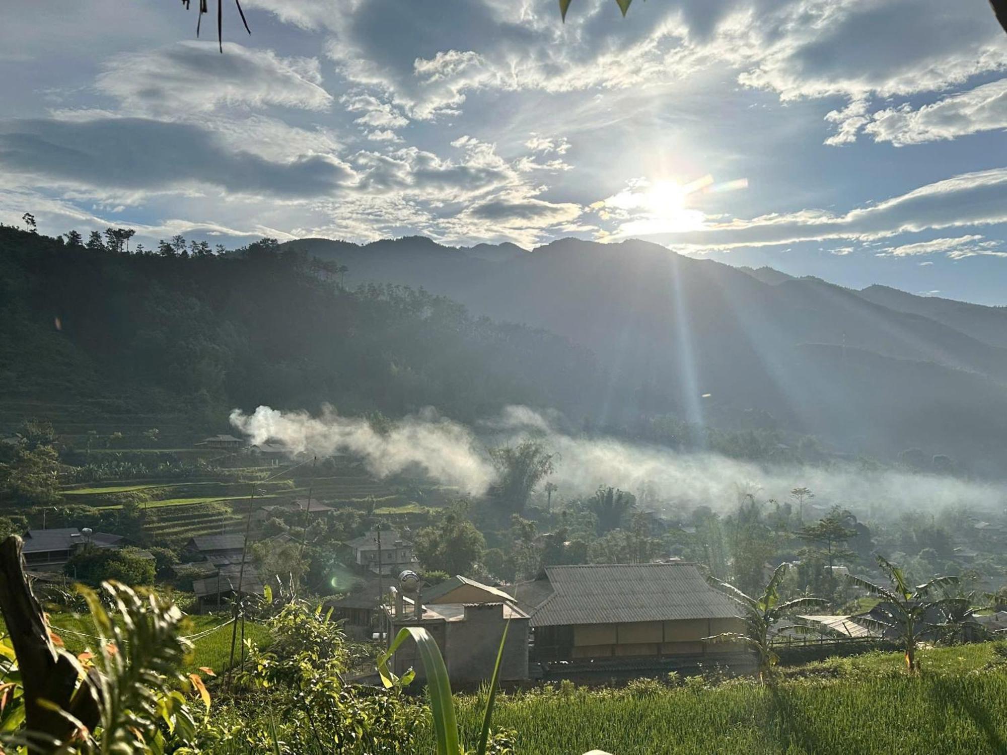 Zoni Home Tram Tau Cham Ta Lao Buitenkant foto